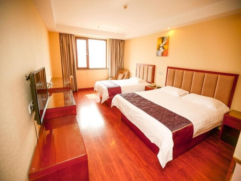 Greentree Inn Shandong Qingdao Wuyishan Road Jiashike Shopping Center Business Hotel Exterior photo