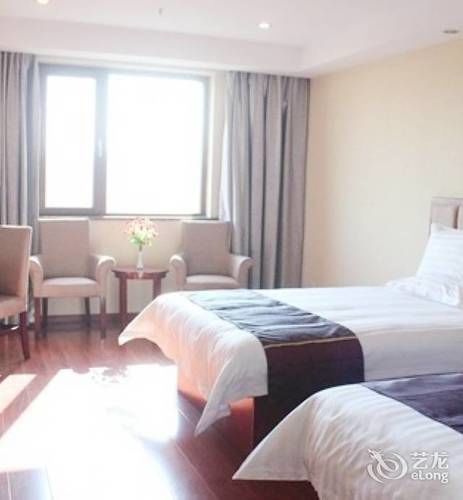 Greentree Inn Shandong Qingdao Wuyishan Road Jiashike Shopping Center Business Hotel Exterior photo